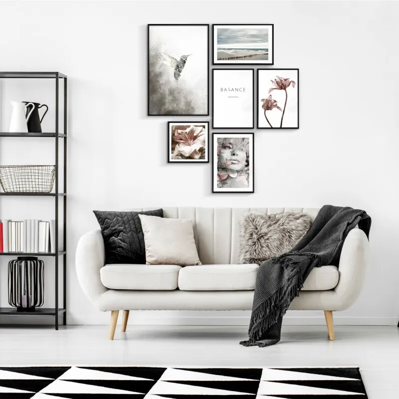 Ornament na ścianę – modne ozdobienie salonu