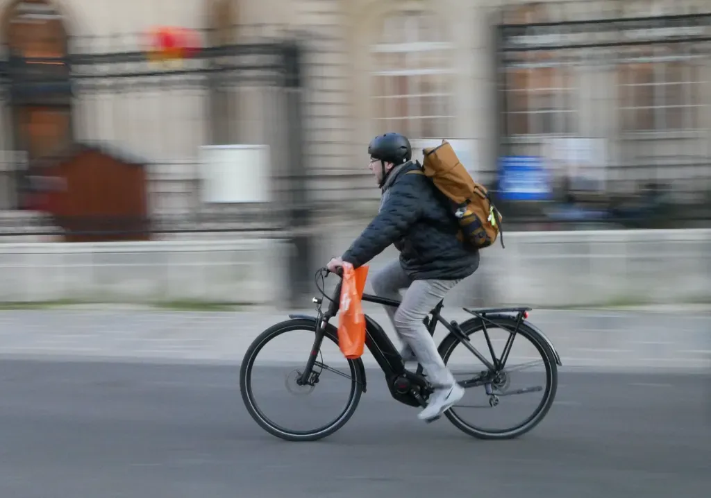 Czy e-bike to przyszłość miejskiej mobilności